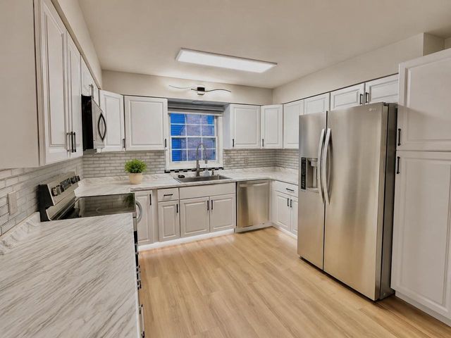 21 Kenosha Drive, Madison, WI 53705