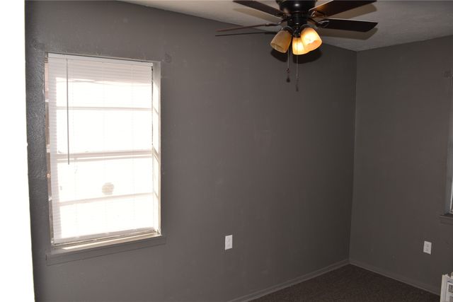 1106 Third, Athens, TX 75751