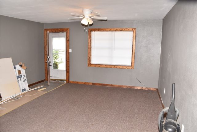 1106 Third, Athens, TX 75751