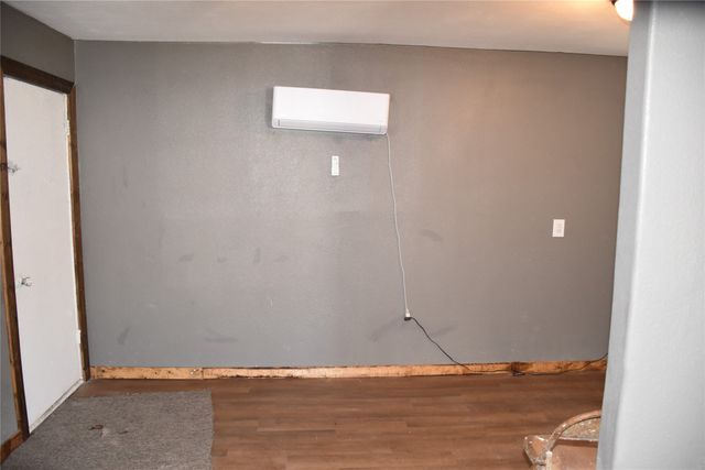 1106 Third, Athens, TX 75751