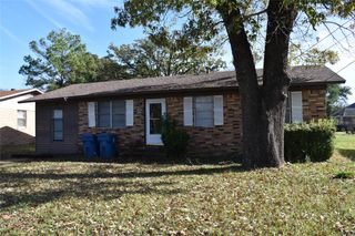 1106 Third, Athens, TX 75751