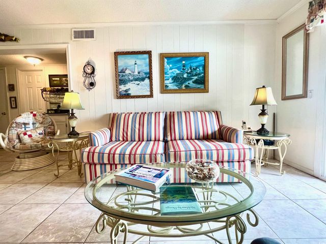 6000 Ocean Blvd. N # 108, North Myrtle Beach, SC 29582