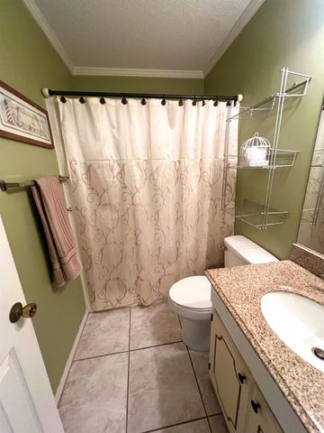 6000 Ocean Blvd. N # 108, North Myrtle Beach, SC 29582