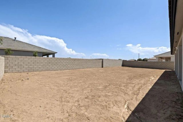 7422 Allenmeir Court, Bakersfield, CA 93314