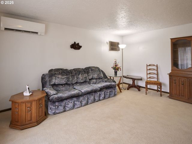 3502 Ne 45TH St, Vancouver, WA 98661