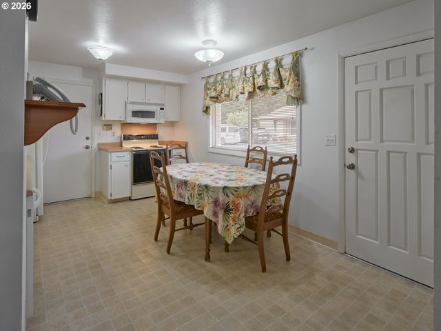 3502 Ne 45TH St, Vancouver, WA 98661