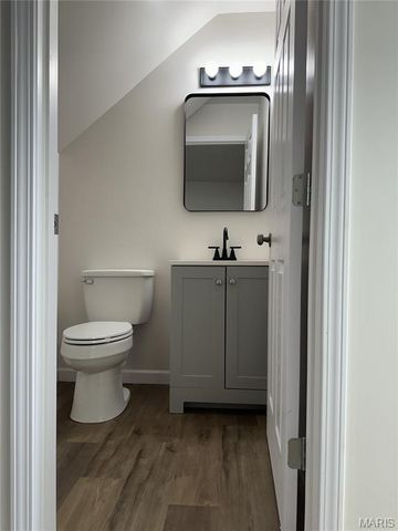 4 Pheasantwood Drive, Belleville, IL 62226