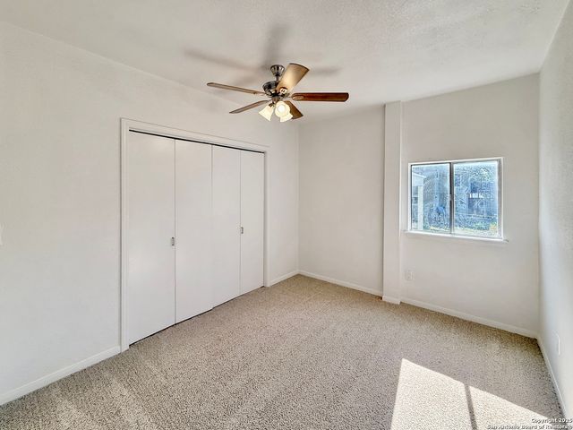 1239 Amanda, Canyon Lake, TX 78133