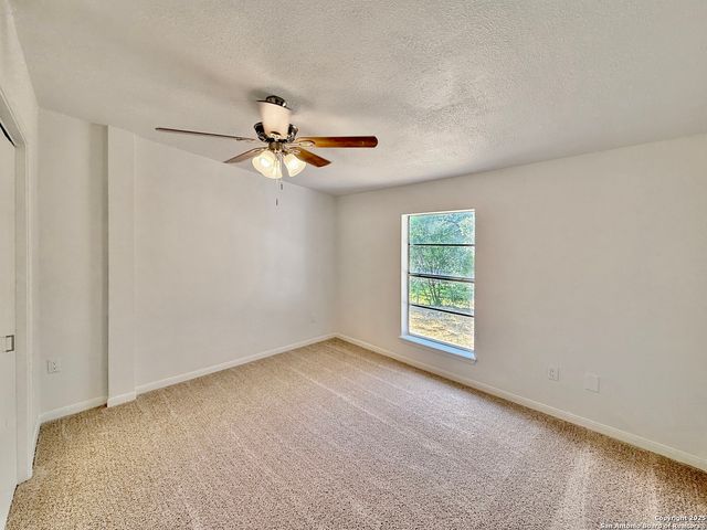 1239 Amanda, Canyon Lake, TX 78133