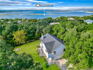 1239 Amanda, Canyon Lake, TX 78133