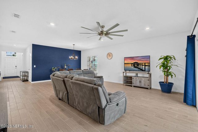 404 LAKE SINCLAIR Street, St. Augustine, FL 32084