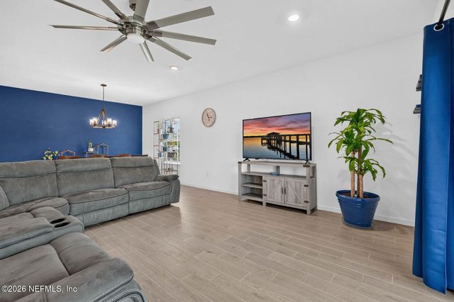404 LAKE SINCLAIR Street, St. Augustine, FL 32084