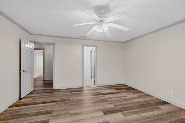 3925 Brandon Park Drive, Garland, TX 75044