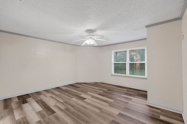 3925 Brandon Park Drive, Garland, TX 75044