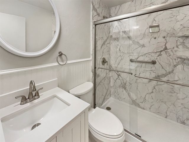 1127 Southwestern Drive, Richardson, TX 75081