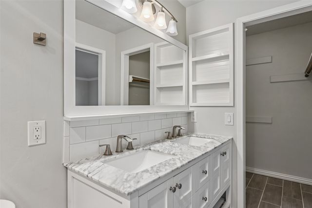 1127 Southwestern Drive, Richardson, TX 75081