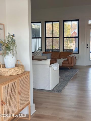 37 Wild Turkey Lane, Arapahoe, NC 28510