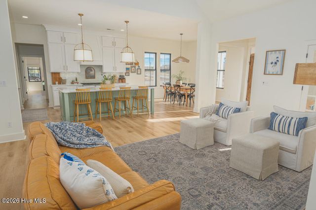 37 Wild Turkey Lane, Arapahoe, NC 28510