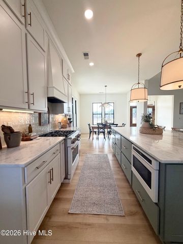 37 Wild Turkey Lane, Arapahoe, NC 28510