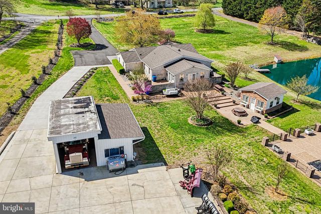 16970 TEAGUES POINT RD, Hughesville, MD 20637