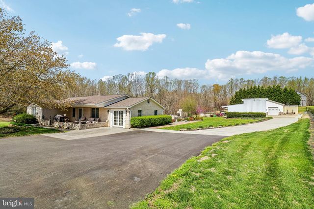 16970 TEAGUES POINT RD, Hughesville, MD 20637