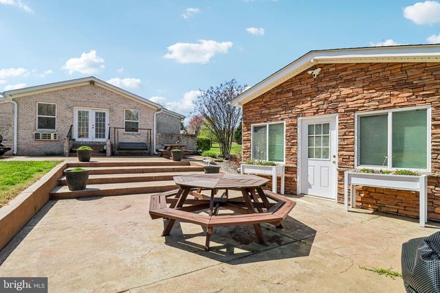 16970 TEAGUES POINT RD, Hughesville, MD 20637