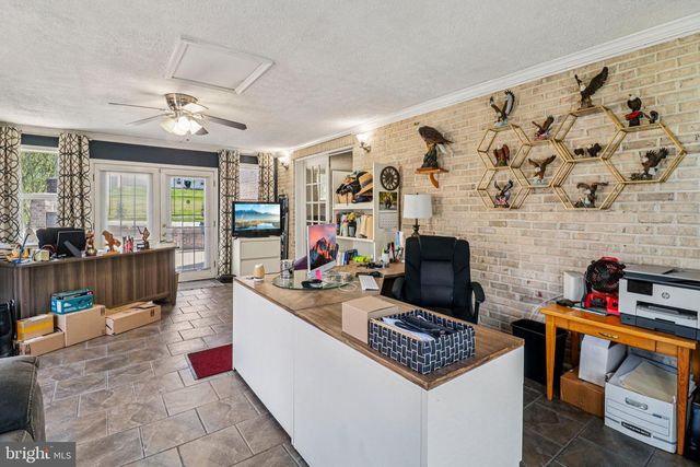 16970 TEAGUES POINT RD, Hughesville, MD 20637