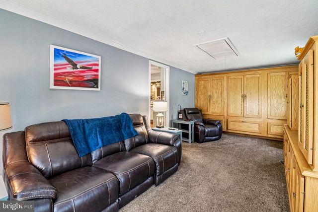16970 TEAGUES POINT RD, Hughesville, MD 20637