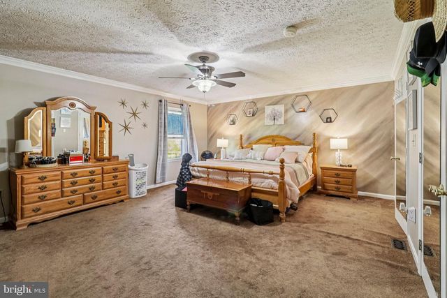 16970 TEAGUES POINT RD, Hughesville, MD 20637