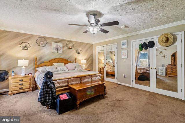 16970 TEAGUES POINT RD, Hughesville, MD 20637