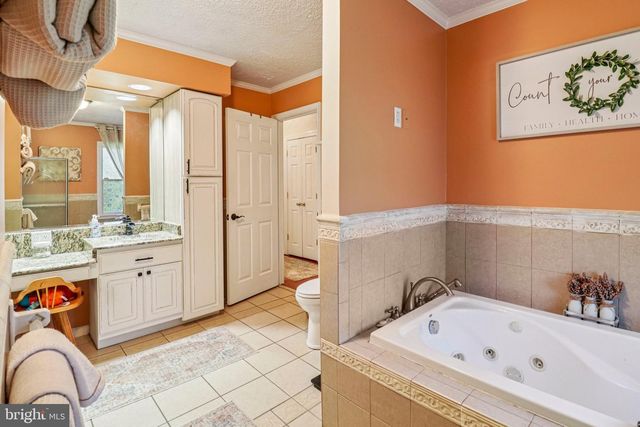 16970 TEAGUES POINT RD, Hughesville, MD 20637