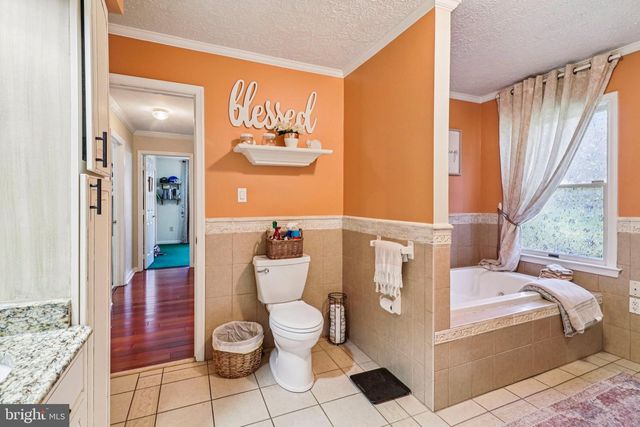 16970 TEAGUES POINT RD, Hughesville, MD 20637