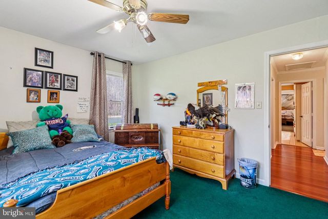 16970 TEAGUES POINT RD, Hughesville, MD 20637