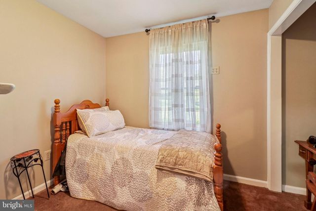 16970 TEAGUES POINT RD, Hughesville, MD 20637