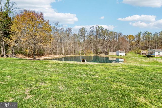 16970 TEAGUES POINT RD, Hughesville, MD 20637