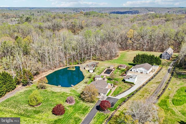 16970 TEAGUES POINT RD, Hughesville, MD 20637