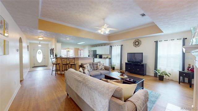 610 Linden Lane, Prattville, AL 36066