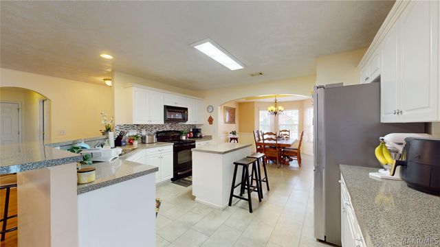 610 Linden Lane, Prattville, AL 36066