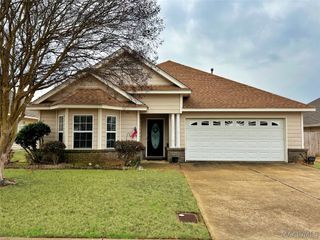 610 Linden Lane, Prattville, AL 36066