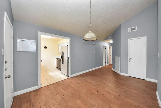 6952 Foxwaithe Lane, Humble, TX 77338