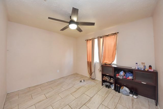 6952 Foxwaithe Lane, Humble, TX 77338