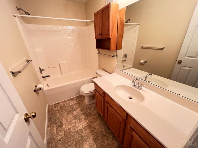 2150 Picketside Drive, Batavia Twp, OH 45103