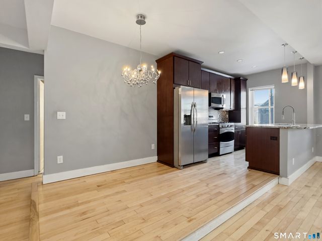 70 Strawberry Hill Avenue APT 2-2B, Stamford, CT 06902