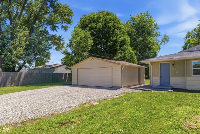 5578 Henderson Drive, Brownsburg, IN 46112