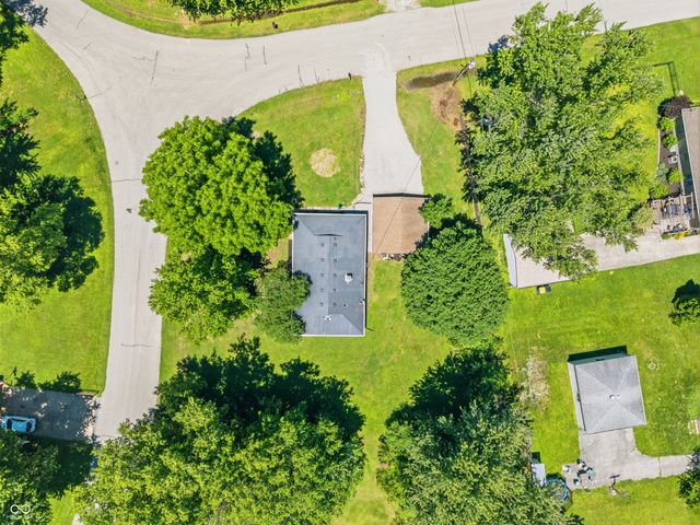 5578 Henderson Drive, Brownsburg, IN 46112