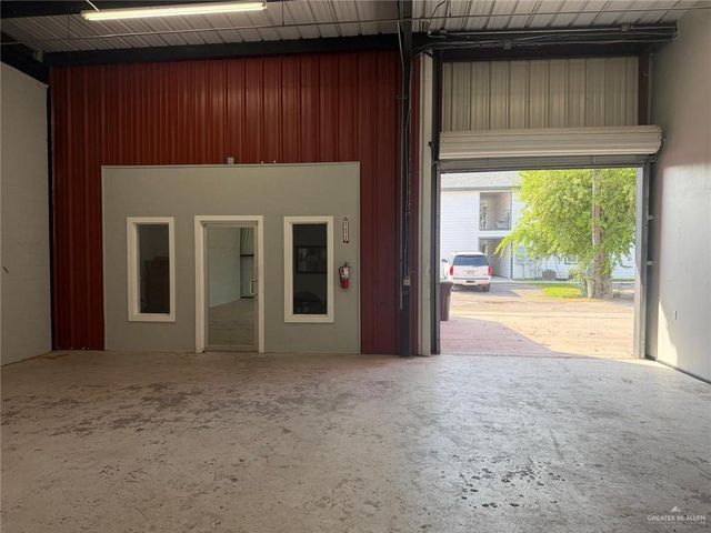 421 N 10th Street, Mcallen, TX 78501