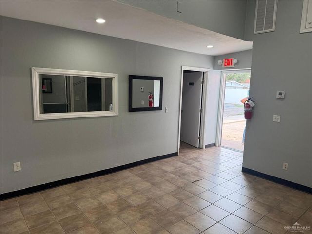 421 N 10th Street, Mcallen, TX 78501