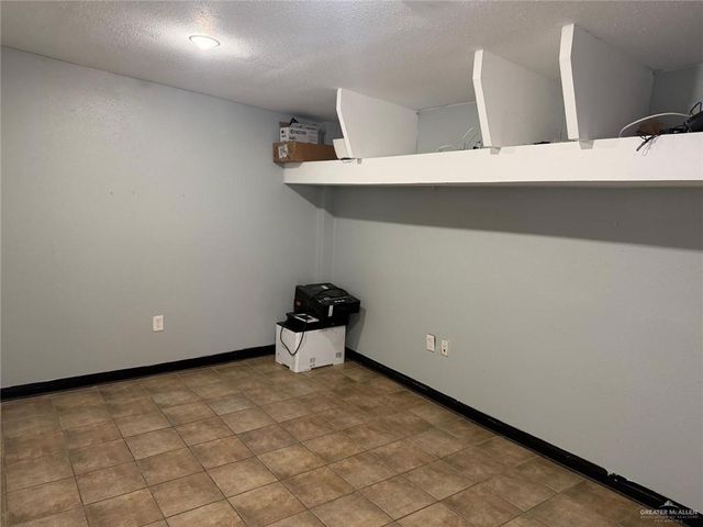 421 N 10th Street, Mcallen, TX 78501