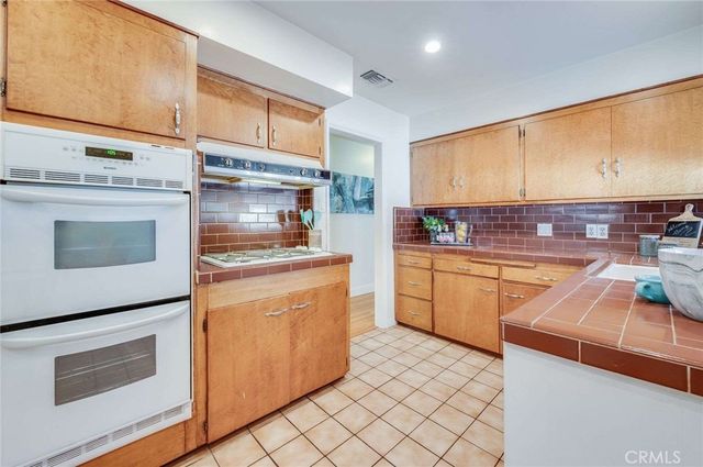 1012 E 45th, Long Beach, CA 90807