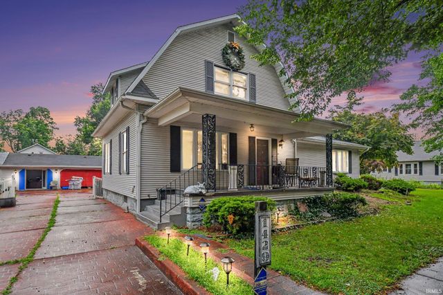 1429 ElReno Street, Elkhart, IN 46516